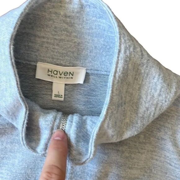 Haven Heather, blue pull over size large - Picture 3 of 3